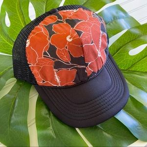 Acacia Trucker Hat in Mid Pacific